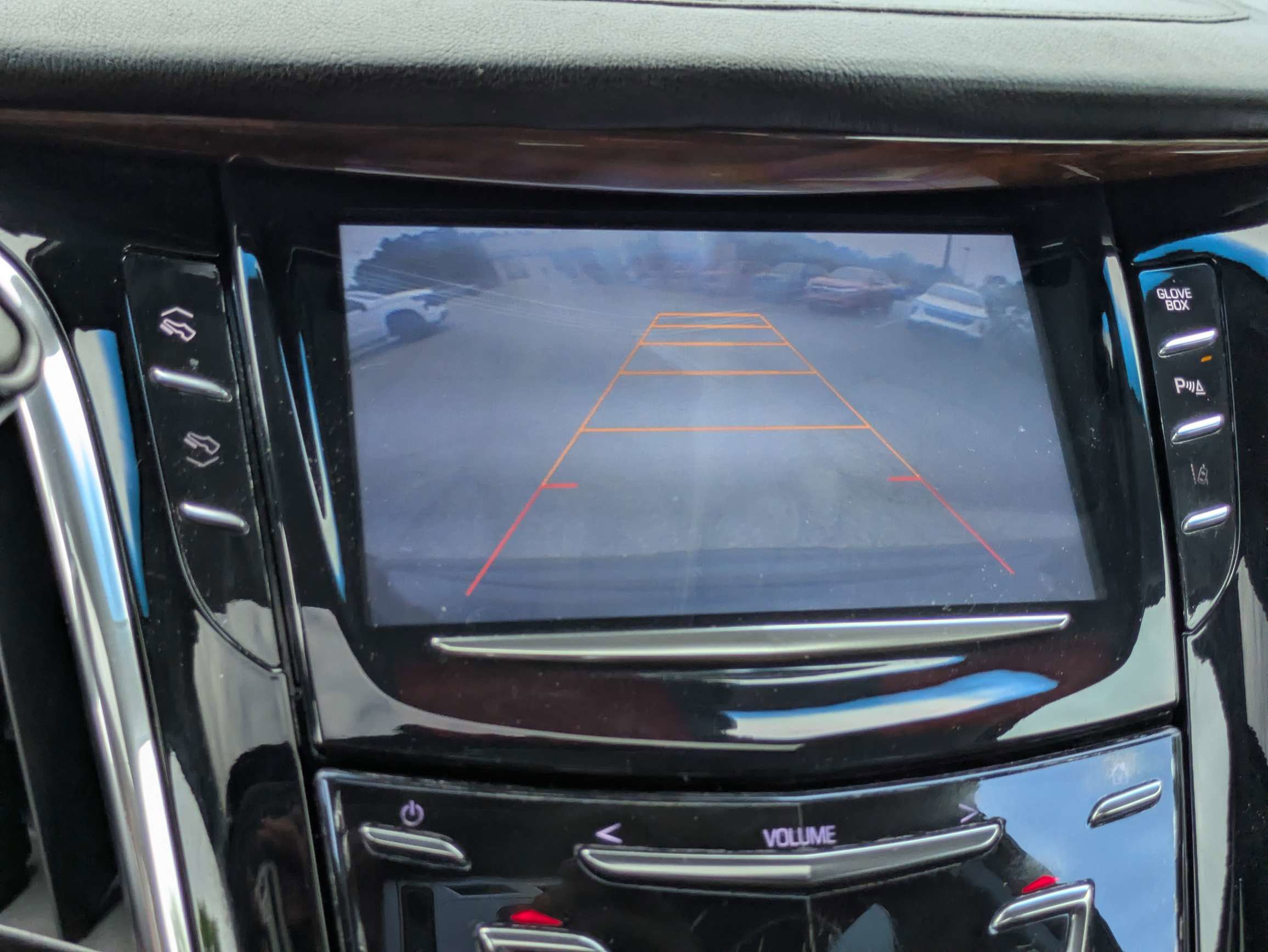 Used 2015 Cadillac Escalade Luxury RWD image 24