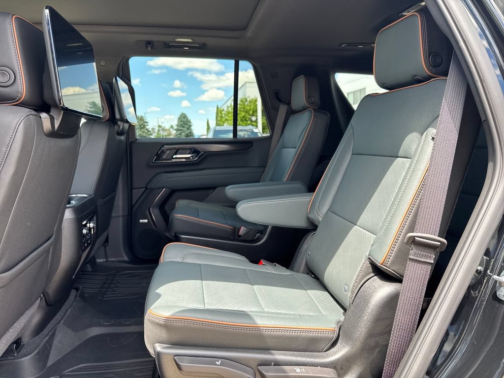 New 2026 GMC Yukon AT4 w/ AT4 Premium Plus Package AWD/4WD image 42
