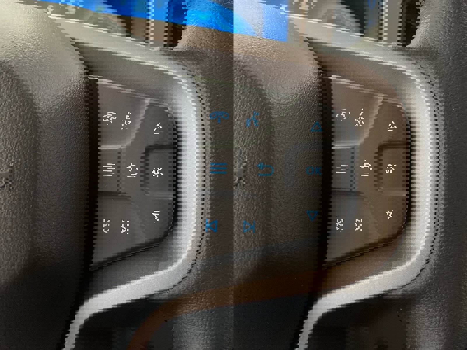 New 2025 Ford Bronco Outer Banks image 27