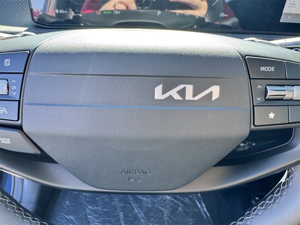 New 2025 Kia EV6 Wind image 15