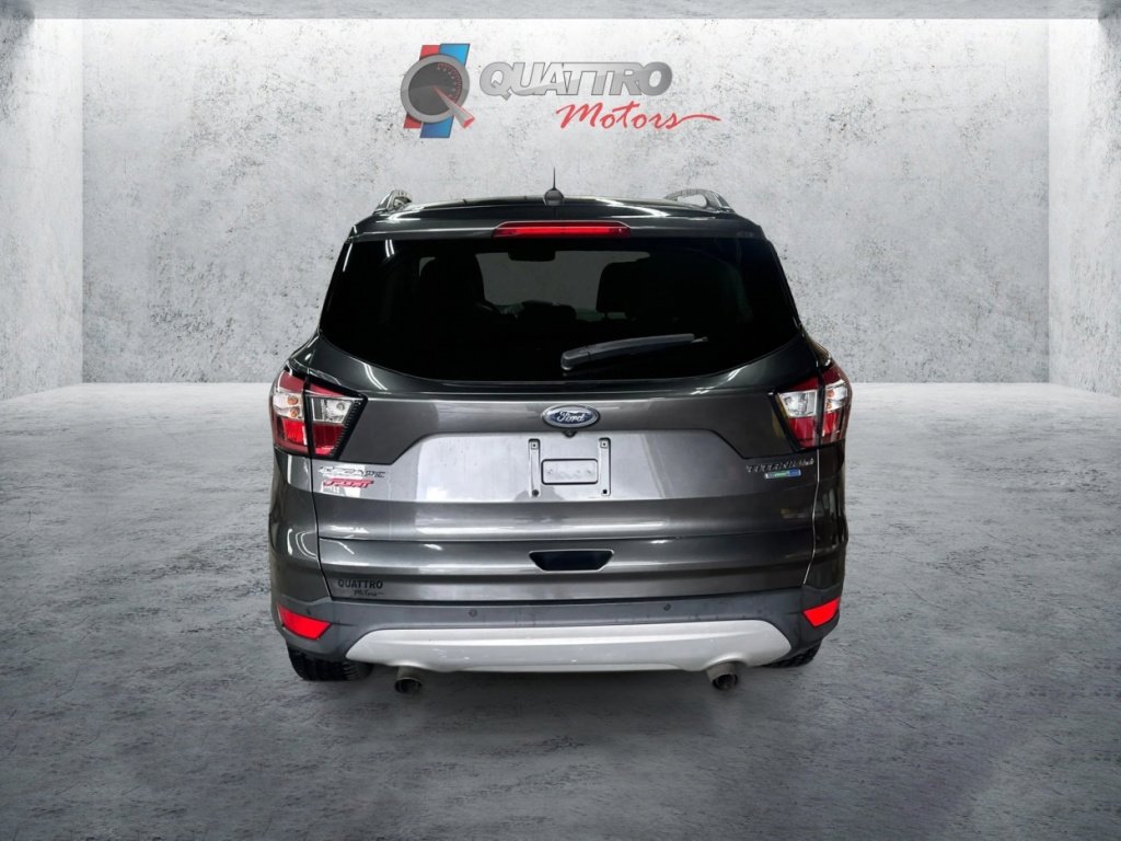 Used 2017 Ford Escape Titanium image 4