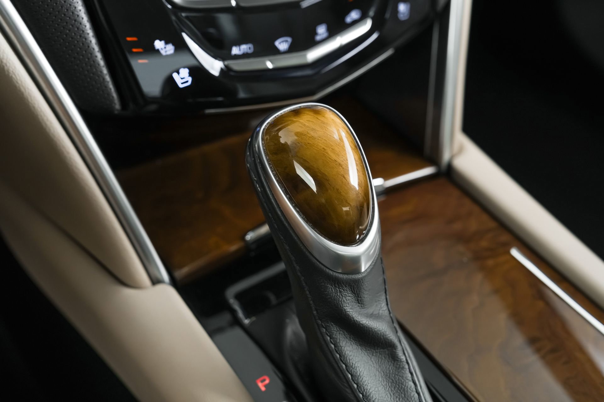 Used 2019 Cadillac XTS Luxury w/ Driver Awareness Package image 32