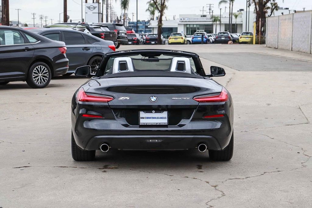 Used 2022 BMW Z4 sDrive30i w/ Driving Assistance Package image 12