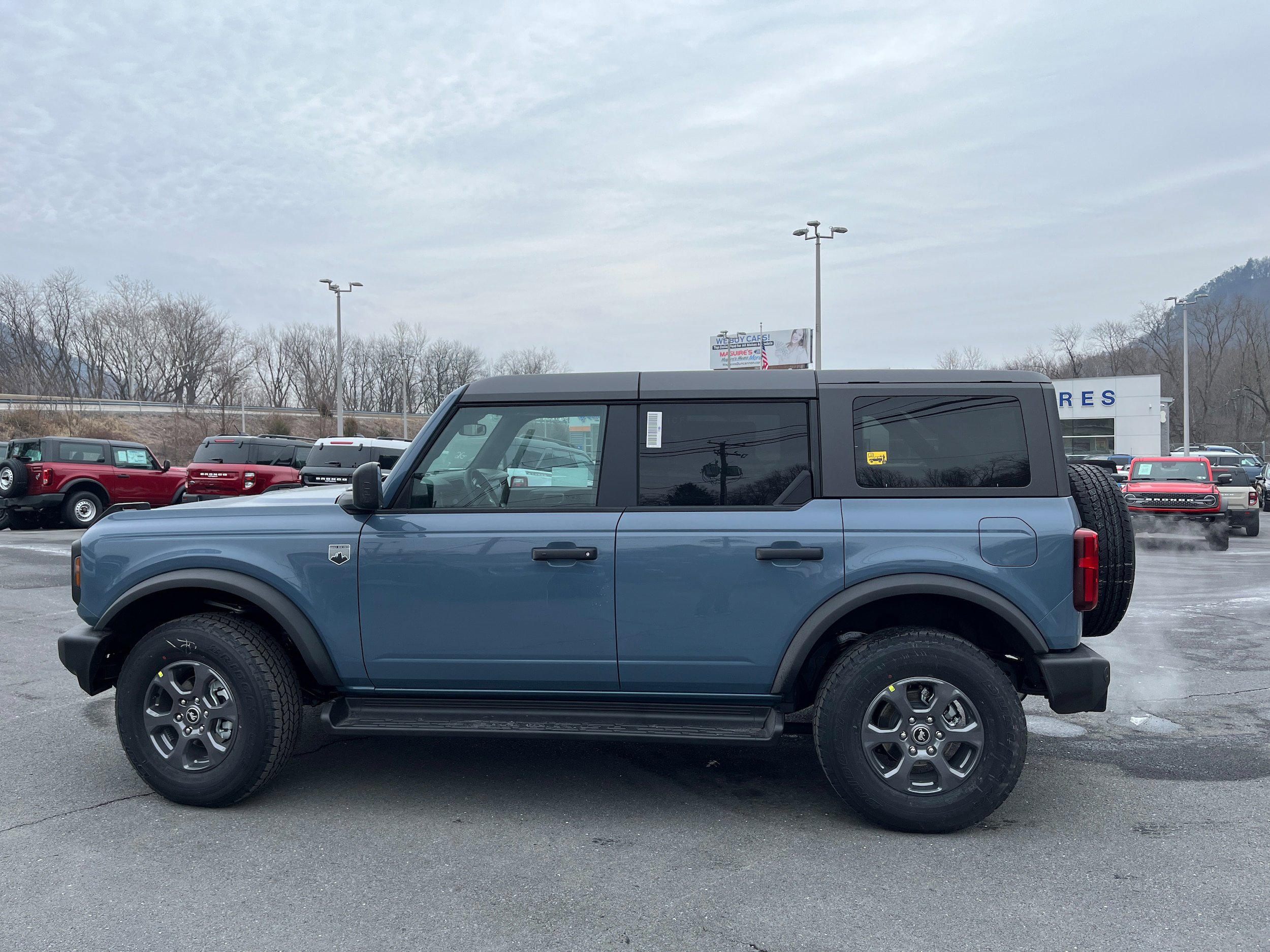 New 2025 Ford Bronco Big Bend image 6