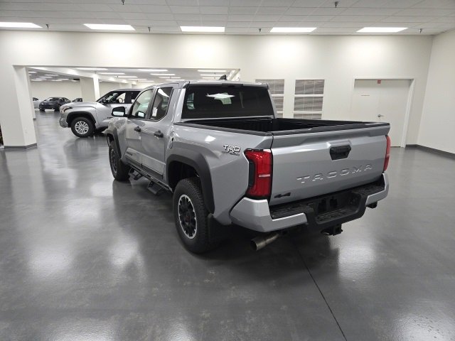 New 2026 Toyota Tacoma TRD Off-Road image 4