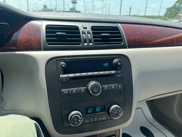 Used 2006 Buick Lucerne CXL w/ Luxury Package FWD image 33
