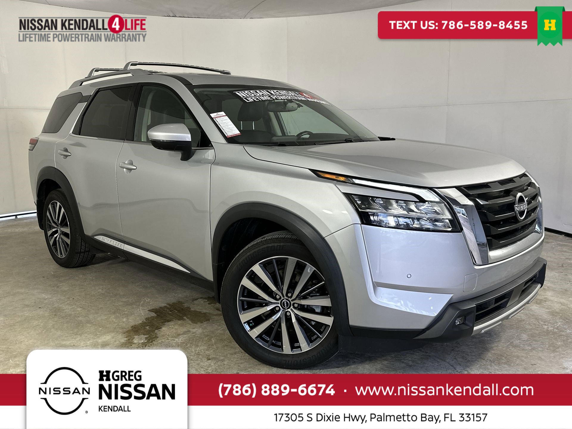 Certified 2022 Nissan Pathfinder Platinum w/ Cargo Package