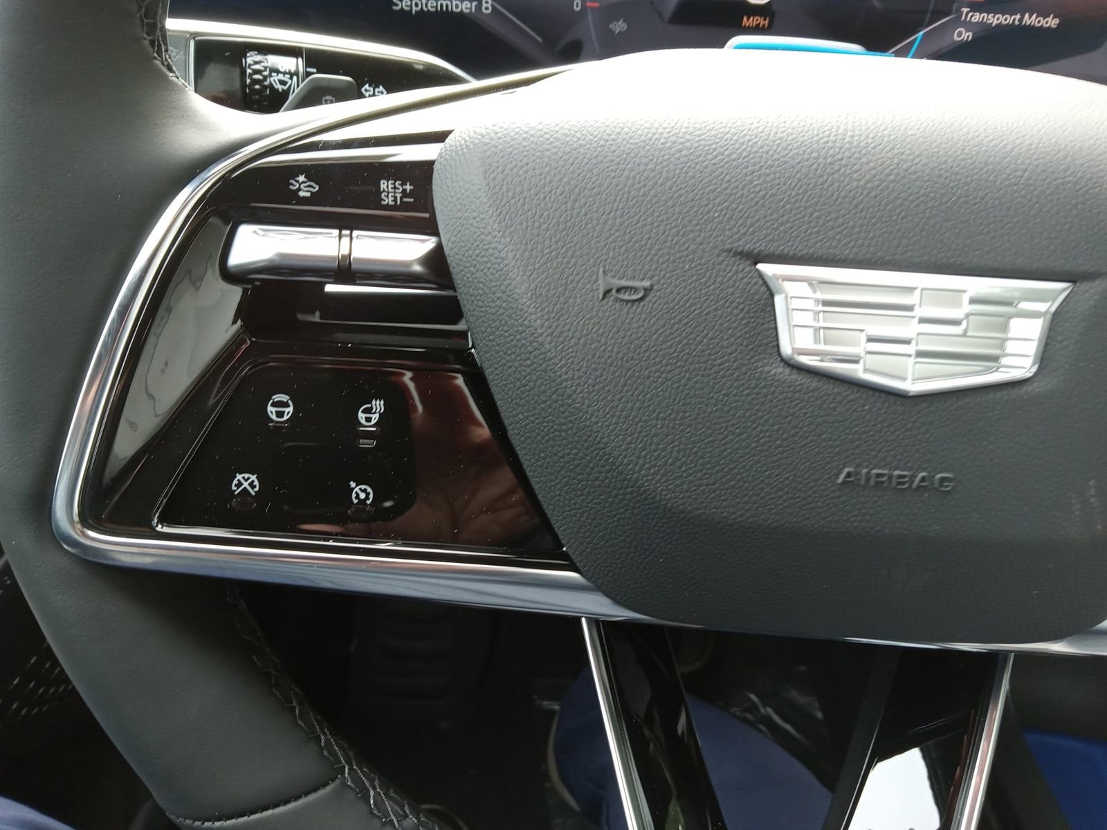 New 2026 Cadillac Lyriq Sport image 16