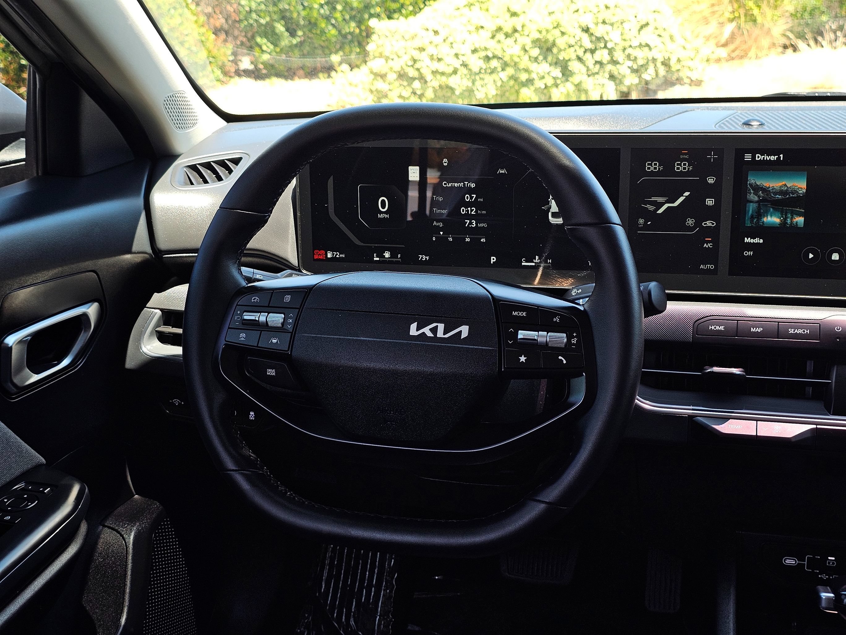 Used 2025 Kia K4 EX FWD image 22