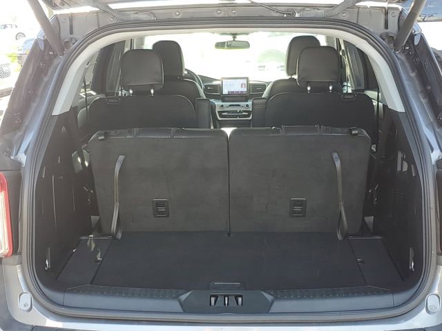Certified 2023 Ford Explorer XLT w/ Equipment Group 202A AWD/4WD image 8