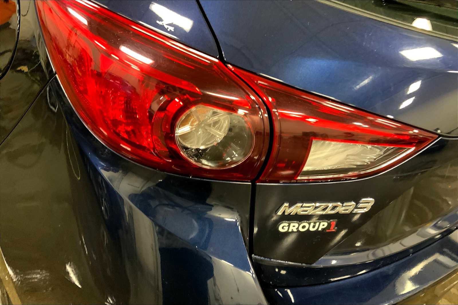 Used 2015 MAZDA MAZDA3 i Touring image 26