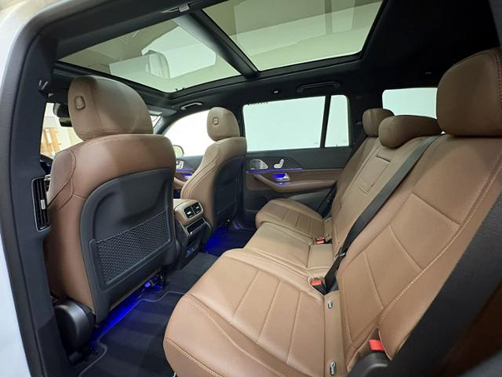 New 2026 Mercedes-Benz GLS 450 4MATIC image 21
