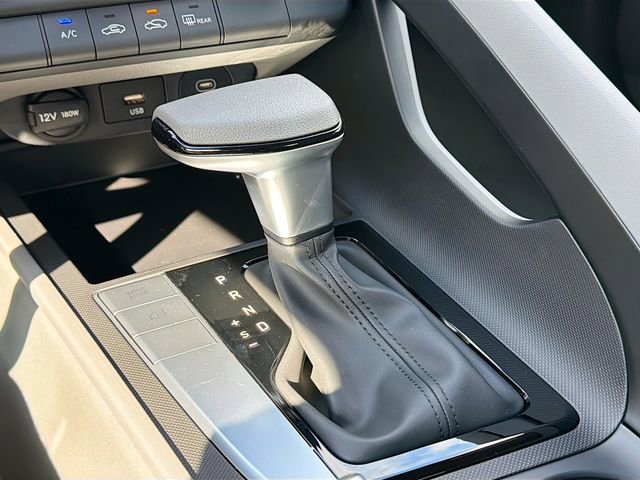 New 2026 Hyundai Elantra SE image 16