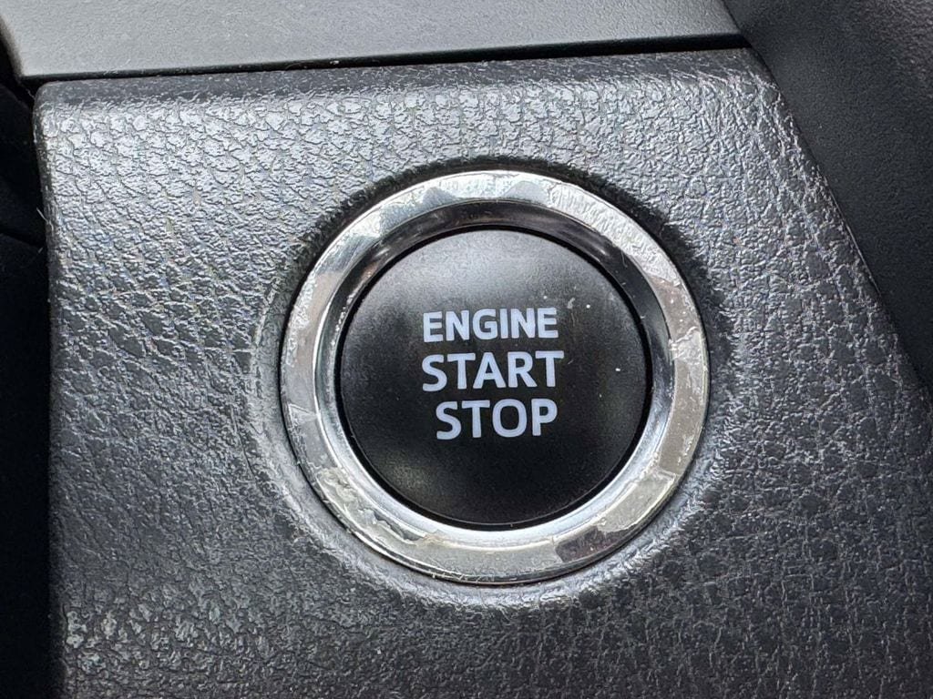 Used 2023 Toyota Camry XSE AWD/4WD image 8