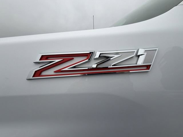 Certified 2025 Chevrolet Silverado 2500 LT w/ Z71 Chrome Sport Edition image 33