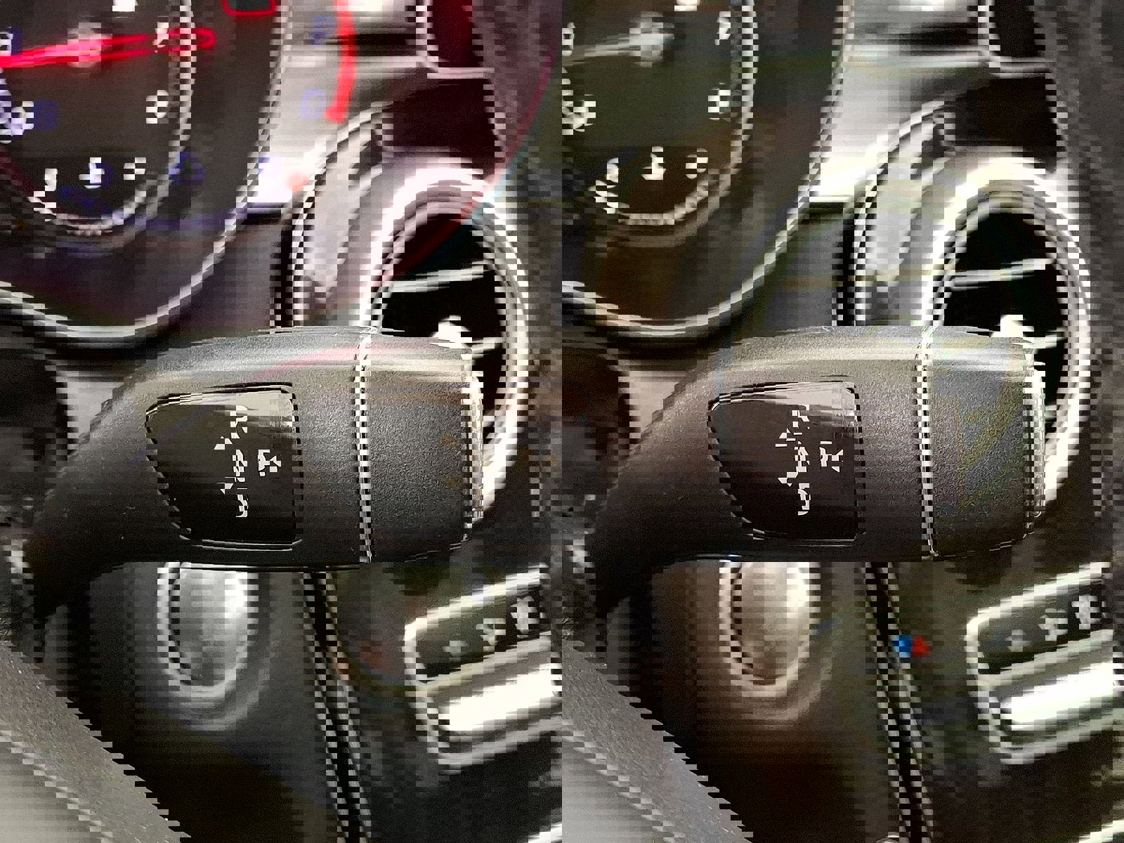 Used 2018 Mercedes-Benz C 300 4MATIC Sedan image 12