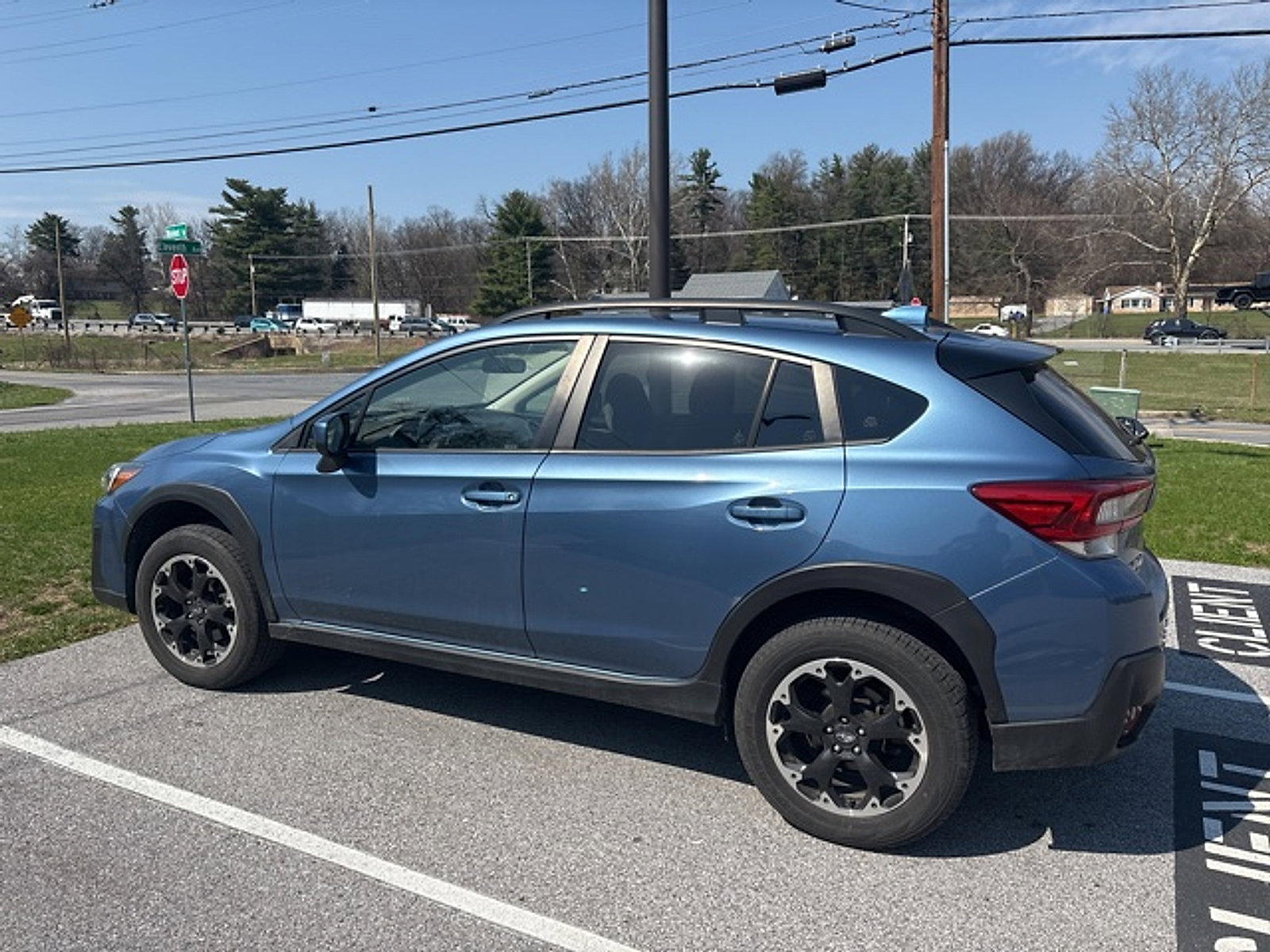 Used 2021 Subaru Crosstrek 2.0i Premium image 7