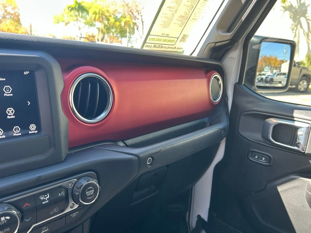 Used 2021 Jeep Gladiator Rubicon w/ Trailer Tow Package image 25