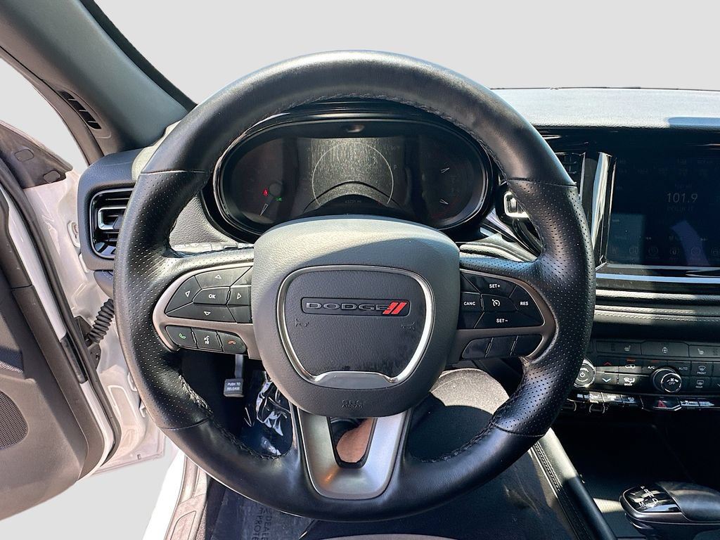 Used 2024 Dodge Durango SXT AWD/4WD image 11