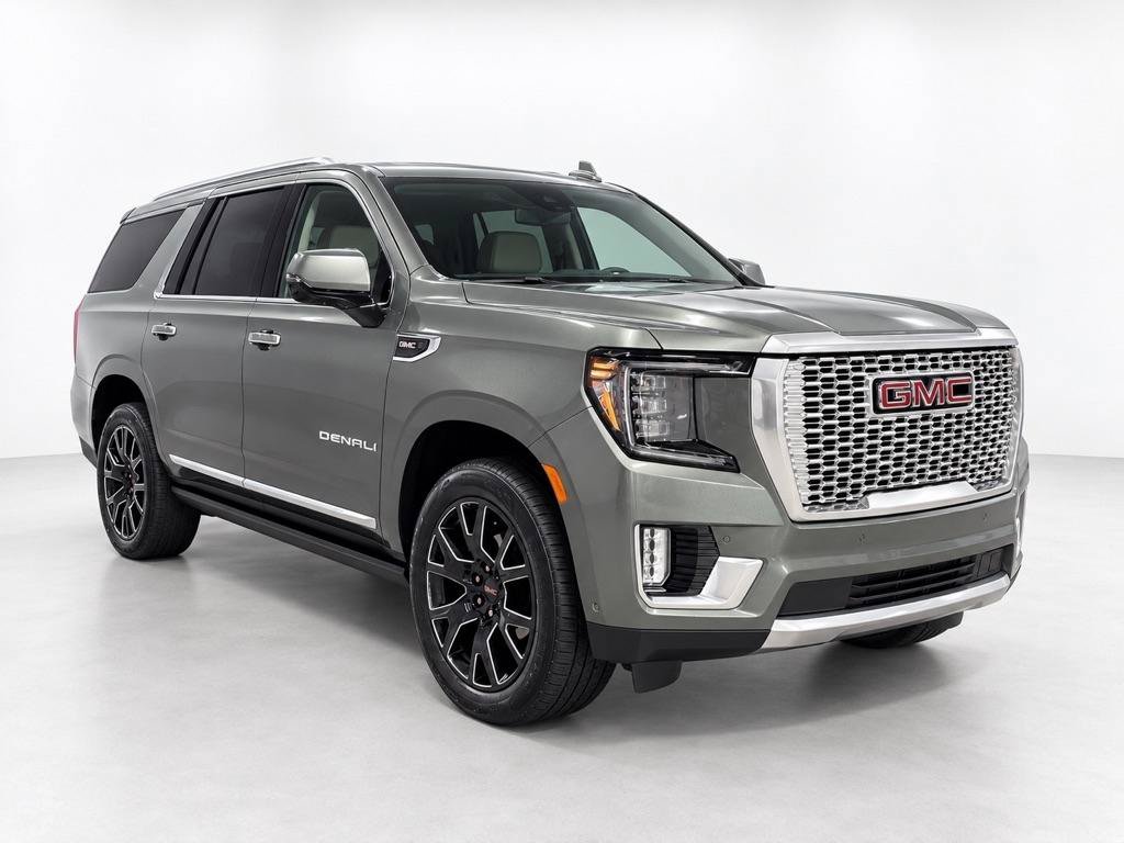 Used 2024 GMC Yukon XL Denali w/ Denali Reserve Package