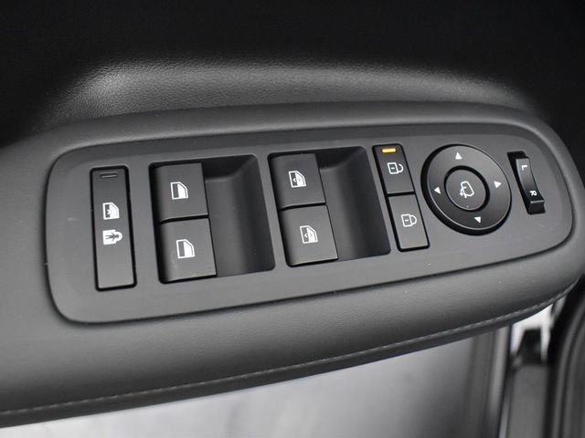 Used 2025 Hyundai Santa Fe Limited FWD image 10