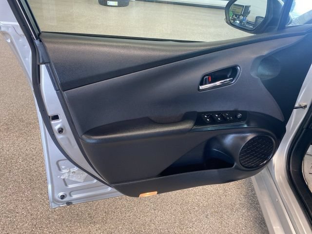 Used 2016 Toyota Prius Two FWD image 25