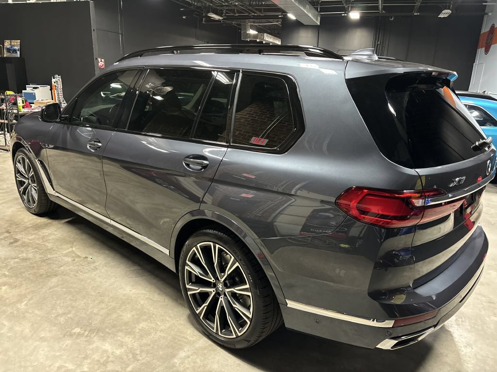Used 2021 BMW X7 xDrive40i w/ Premium Package AWD/4WD image 7