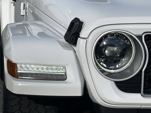 Used 2024 Jeep Wrangler Unlimited Sahara image 19