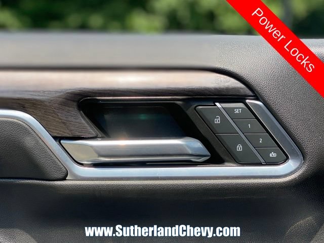 Used 2022 Chevrolet Silverado 1500 LTZ w/ LTZ Premium Package AWD/4WD image 18