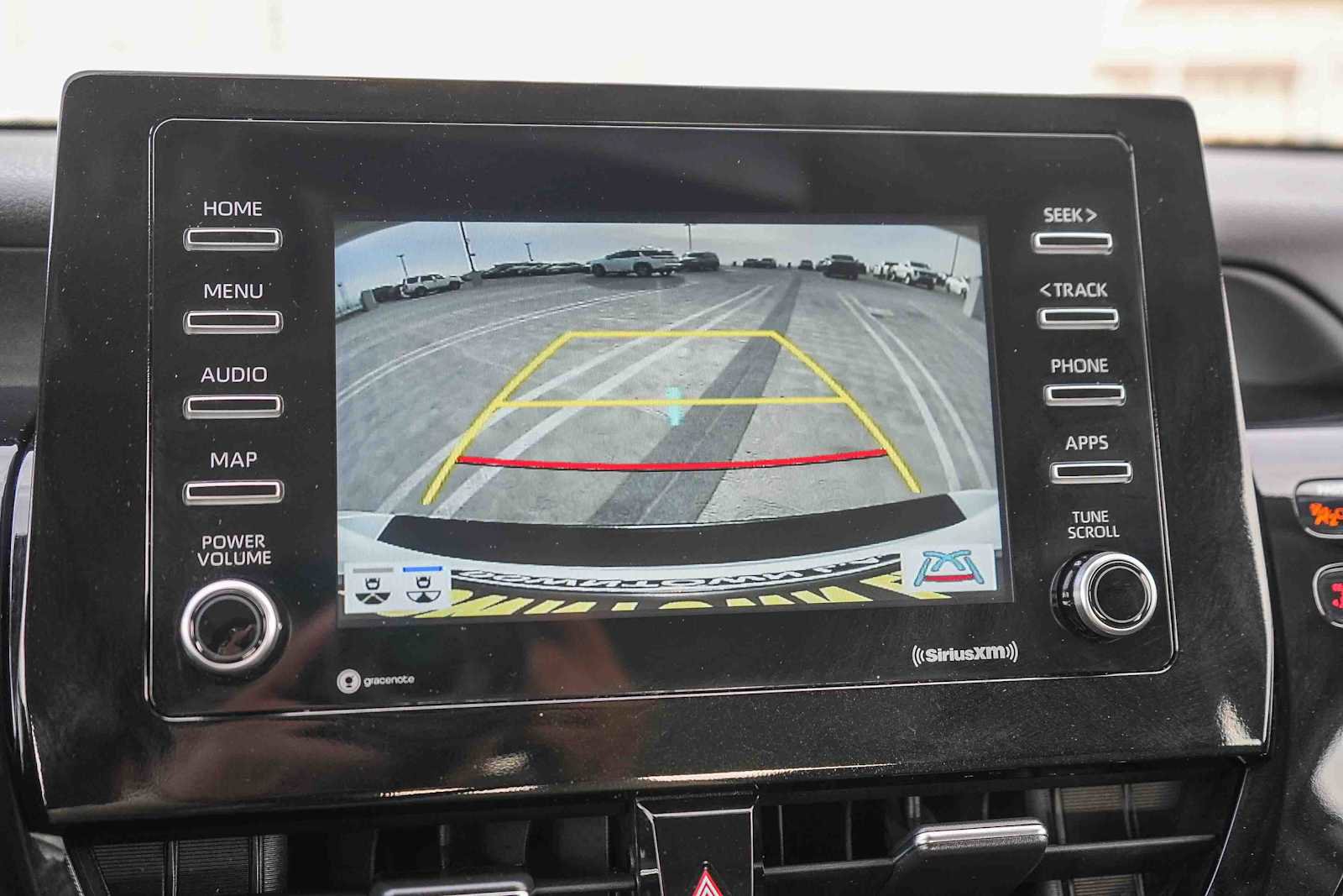 Used 2024 Toyota Camry SE image 23