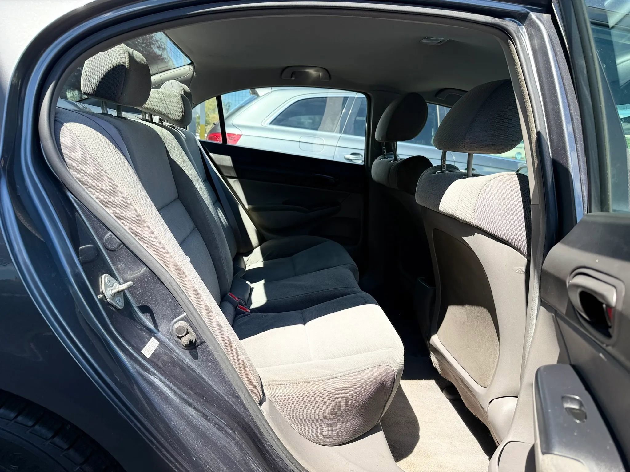 Used 2010 Honda Civic DX-VP image 23