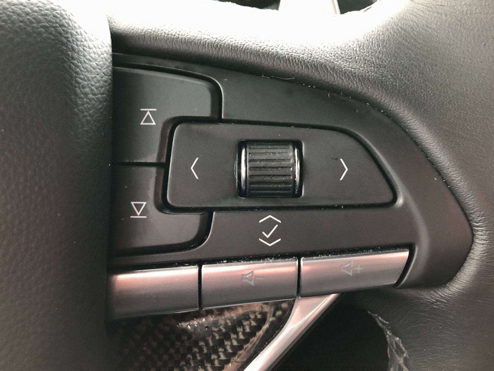 Certified 2023 Cadillac XT6 Sport image 36