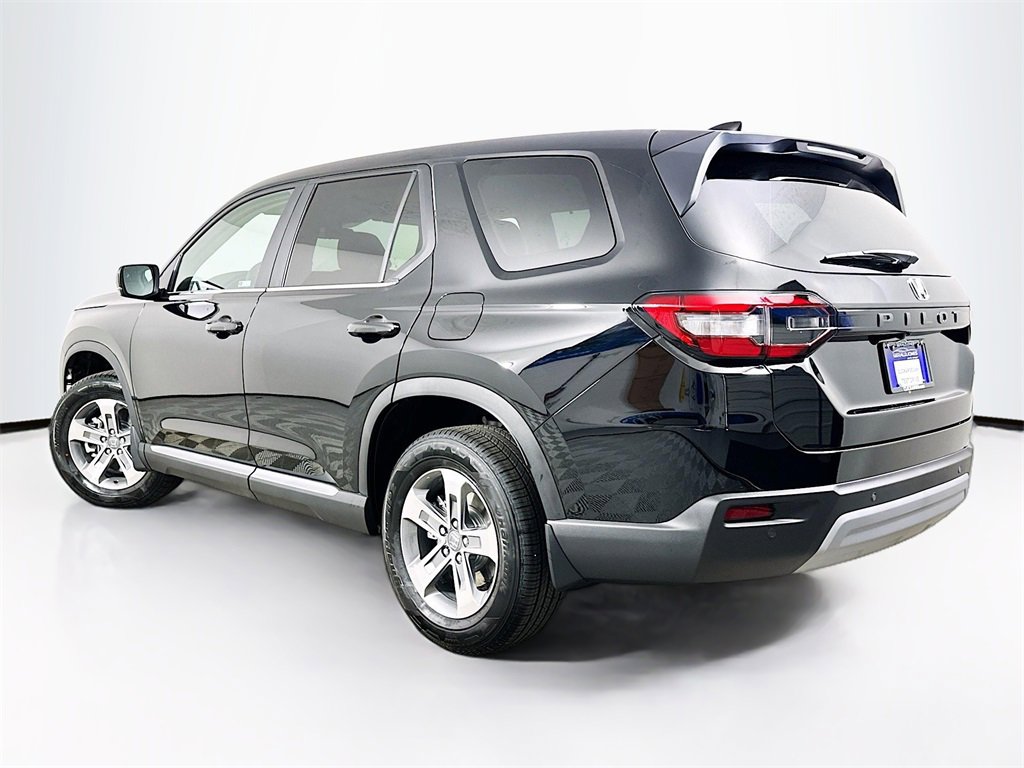 New 2025 Honda Pilot EX-L image 6
