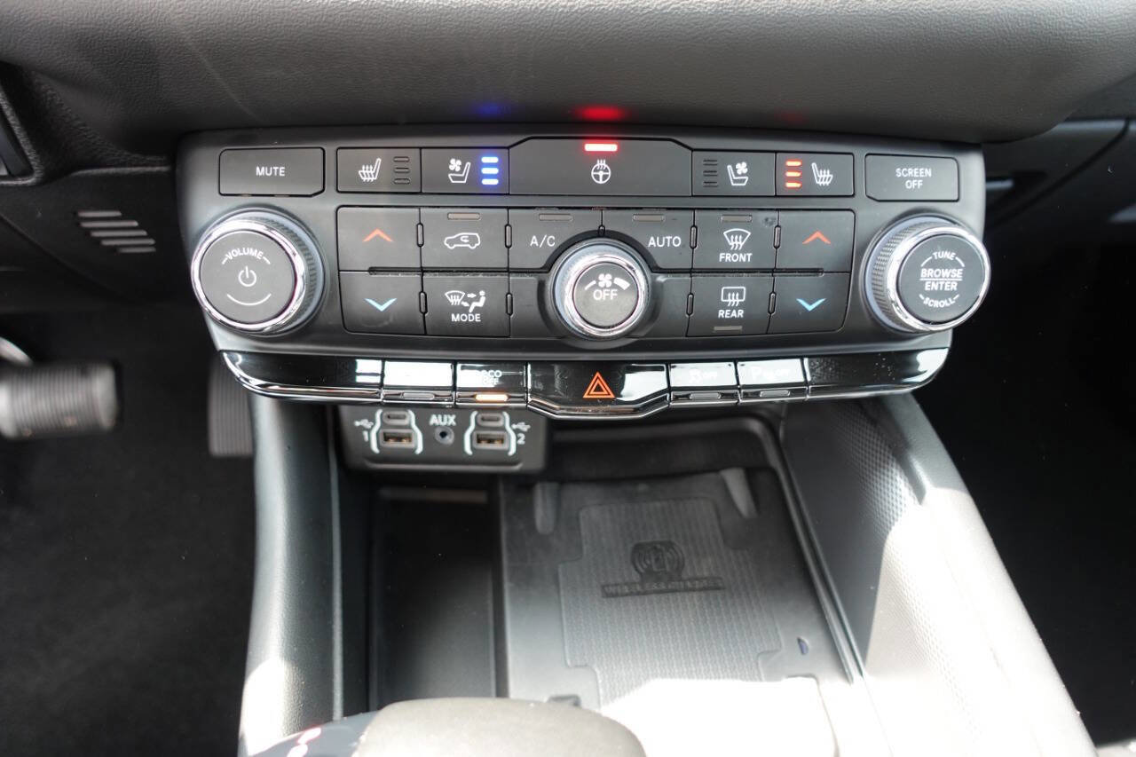 Used 2022 Dodge Durango R/T w/ Trailer Tow Group IV image 48