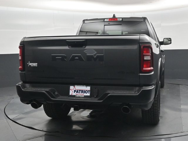 New 2027 RAM 1500 4x4 Crew Cab image 2