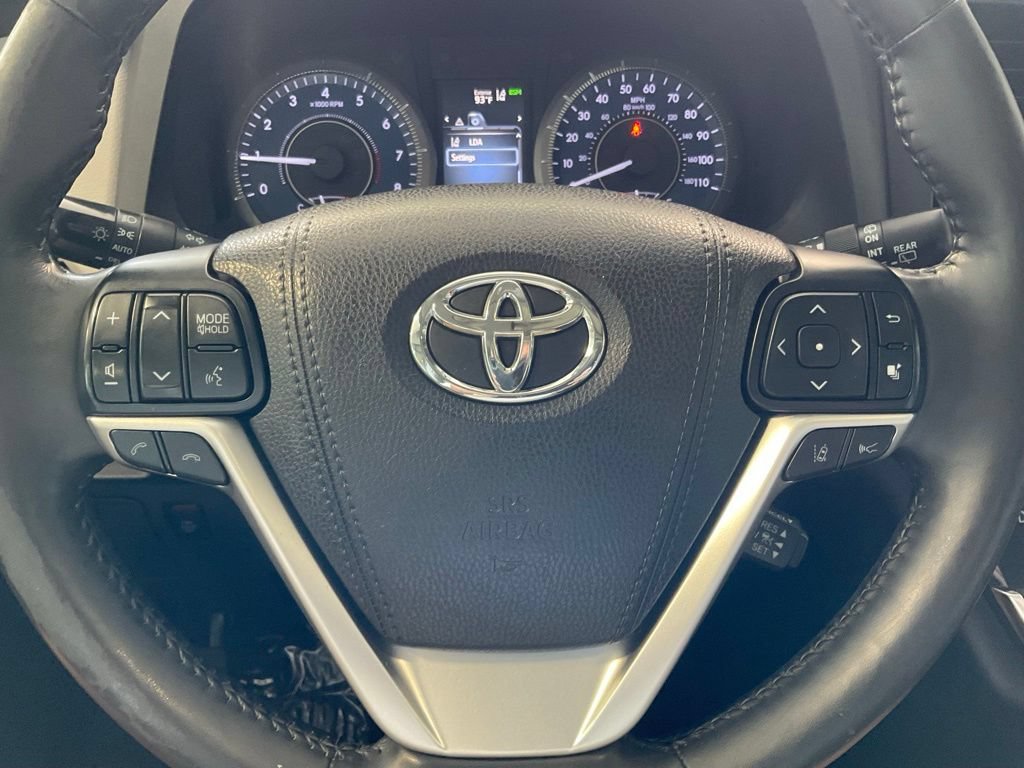 Used 2018 Toyota Sienna Limited Premium AWD/4WD image 10