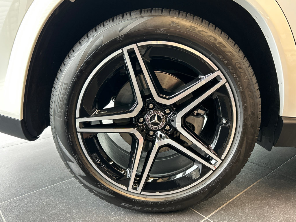 New 2027 Mercedes-Benz GLS 450 4MATIC image 28