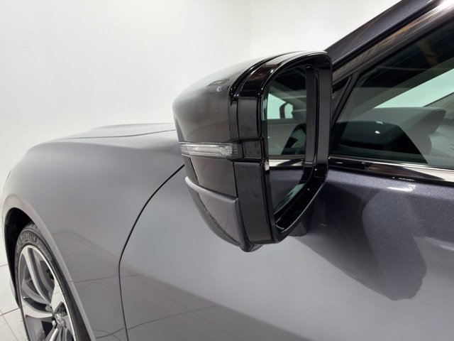 Used 2023 Acura TLX w/ Advance Package AWD/4WD image 9