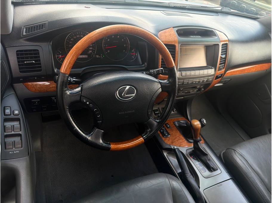 Used 2003 Lexus GX 470 AWD/4WD image 2
