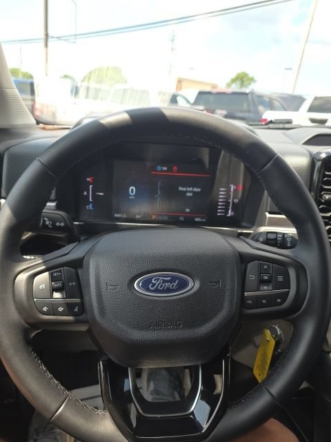 Certified 2025 Ford Ranger XLT w/ Chrome Accent Package RWD image 22