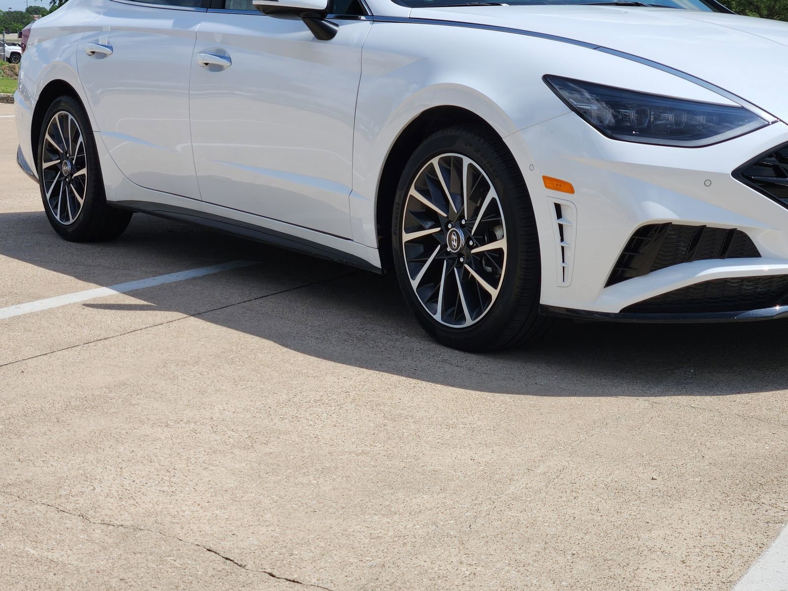 Used 2023 Hyundai Sonata Limited FWD image 11