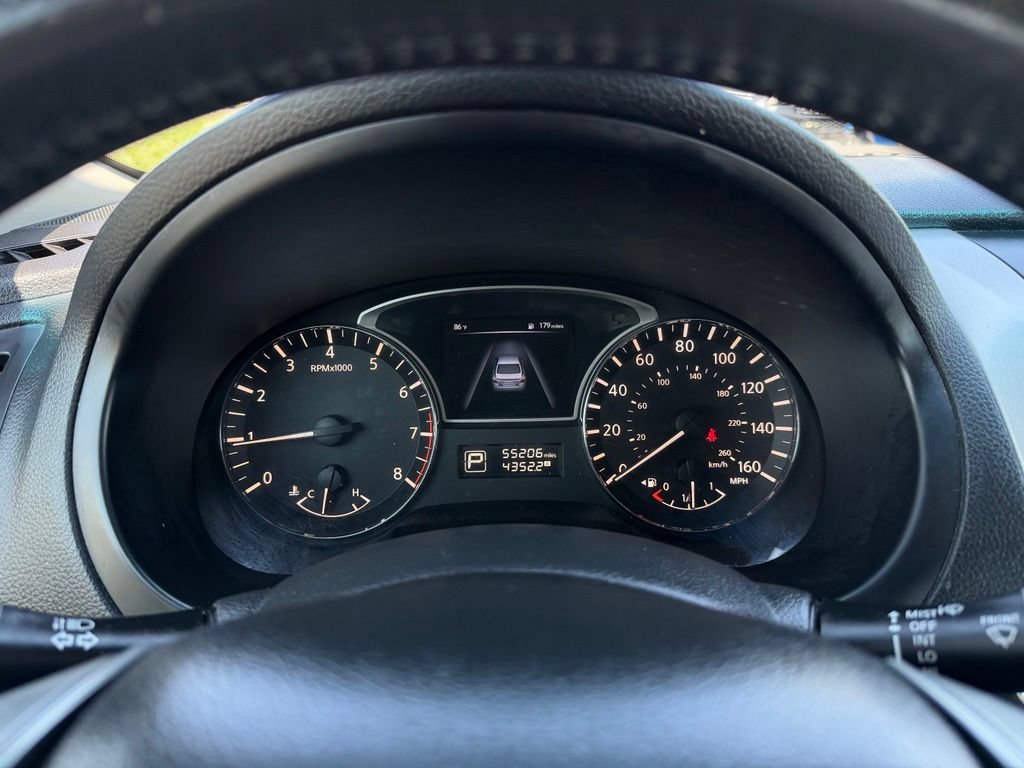 Used 2015 Nissan Altima 2.5 SV FWD image 17