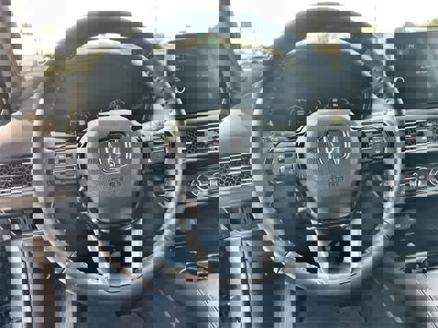 Certified 2026 Honda HR-V EX-L image 17