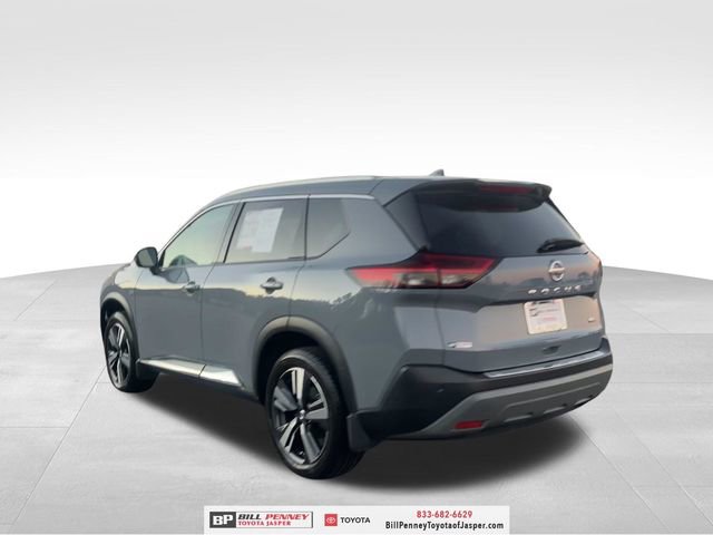 Used 2021 Nissan Rogue SL w/ Premium Package FWD image 3