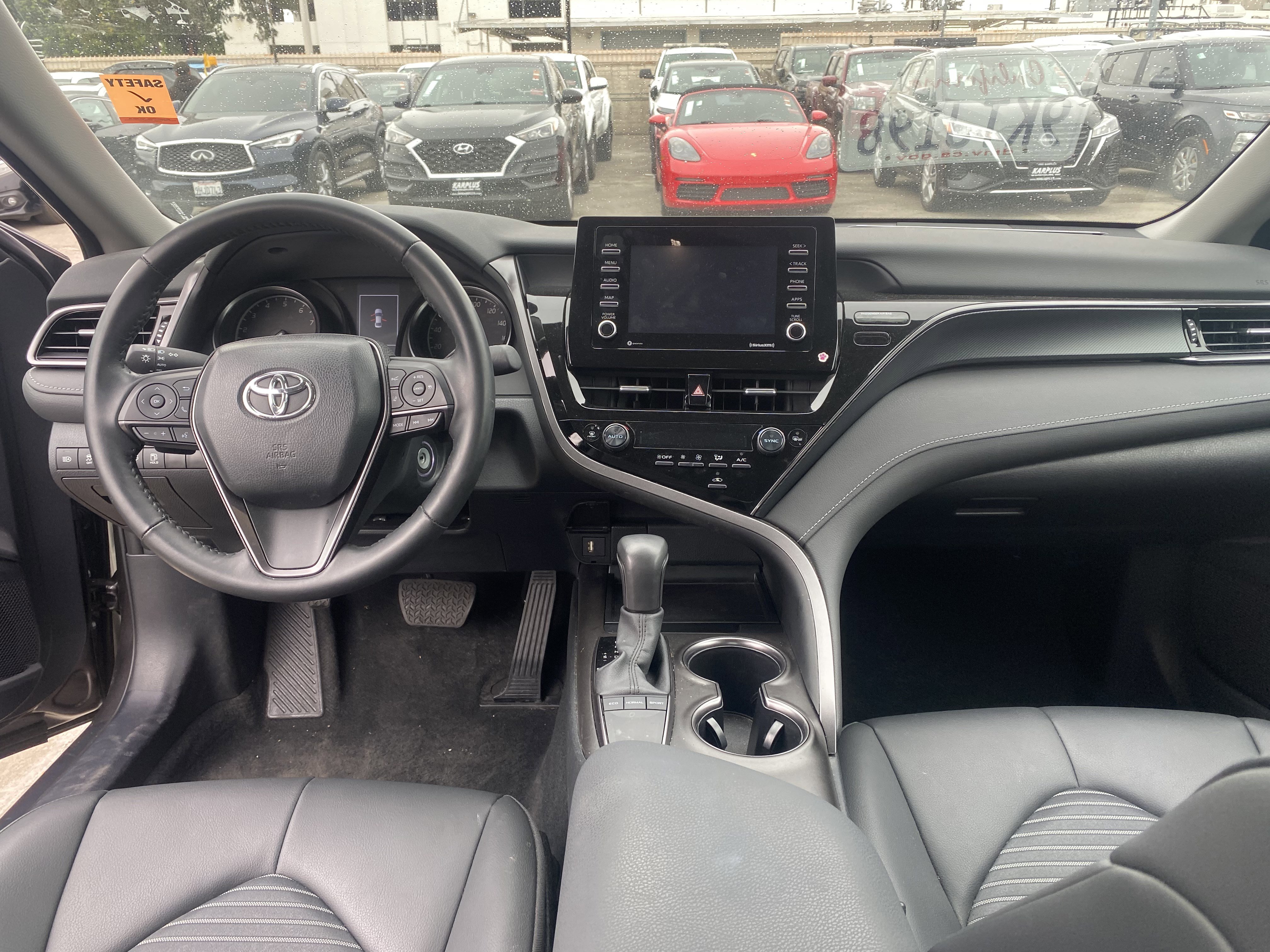 Used 2024 Toyota Camry SE FWD image 19
