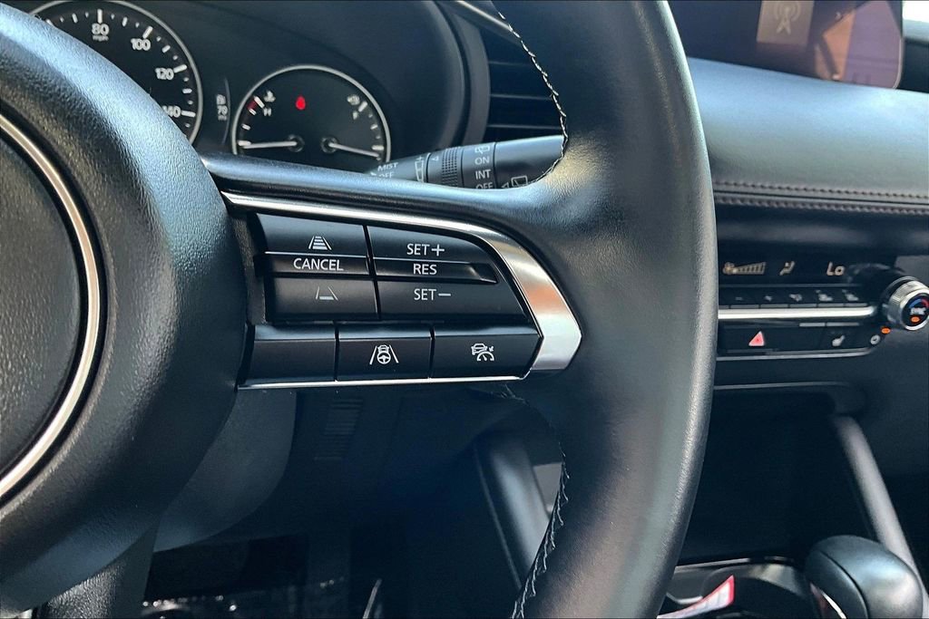 Used 2025 MAZDA MAZDA3 Hatchback w/Premium Plus Pkg AWD/4WD image 12