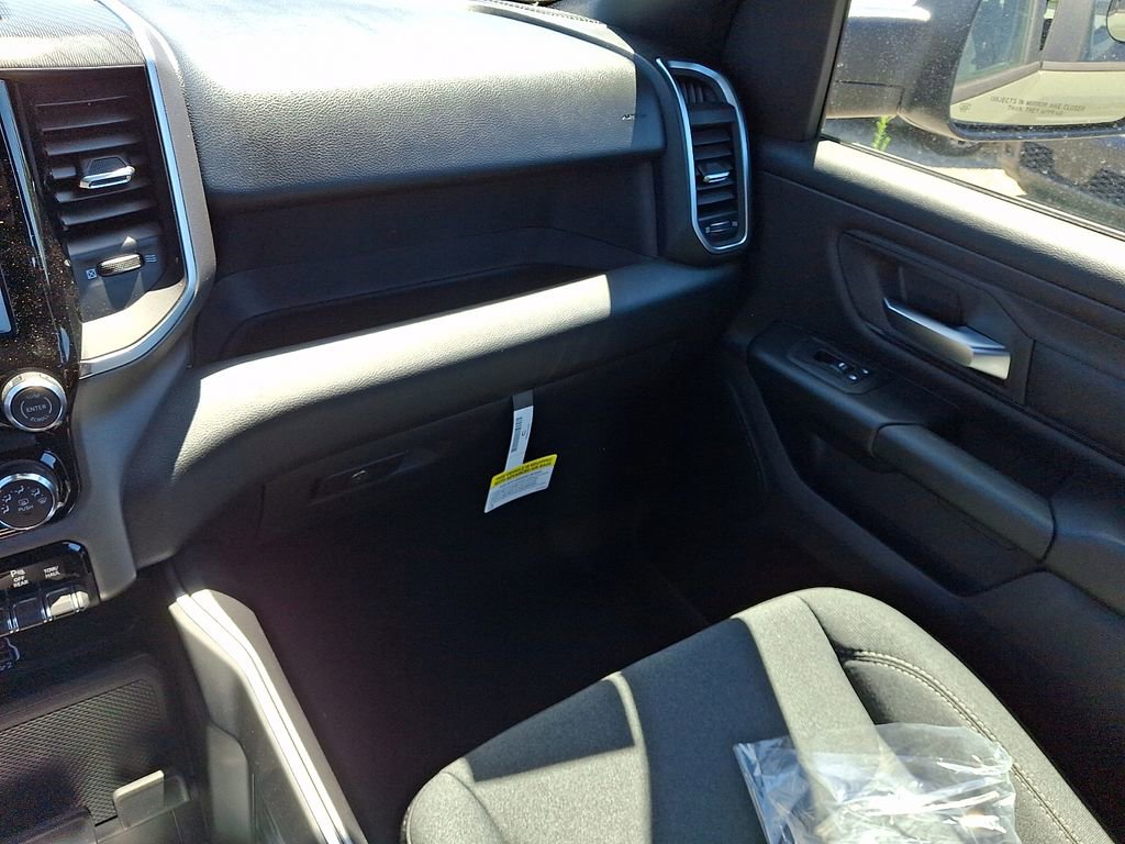 New 2026 RAM 1500 Tradesman AWD/4WD image 12