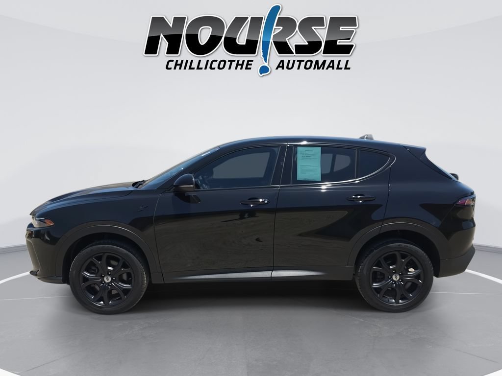 Used 2023 Dodge Hornet GT w/ GT Blacktop Package AWD/4WD image 5