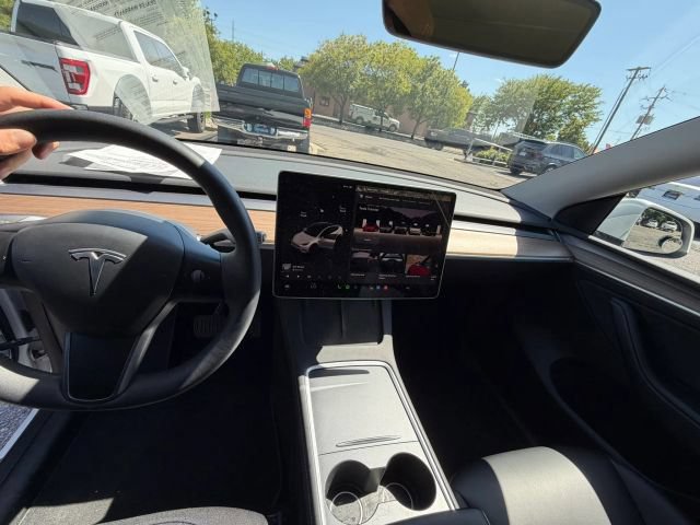 Used 2023 Tesla Model Y Long Range AWD/4WD image 15