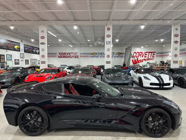 Used 2019 Chevrolet Corvette Stingray Coupe w/ 1LT image 5